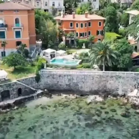 Apartament Roberta Lovran