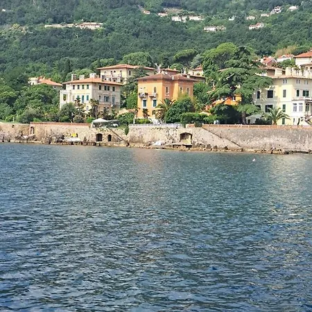 Roberta Apartman Lovran