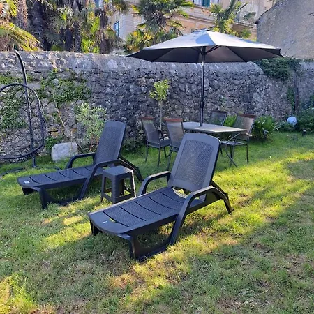 Roberta * لوفغان