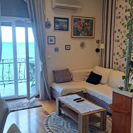 Roberta Apartman Lovran